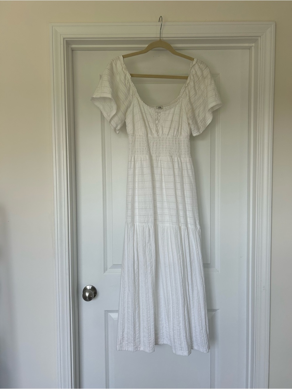 River Island White Eyelet Maxi Dress with Puff Sleeves